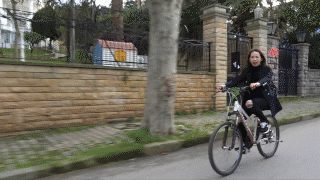 005YUVH1gw1eqowaokloxg308w0504qq