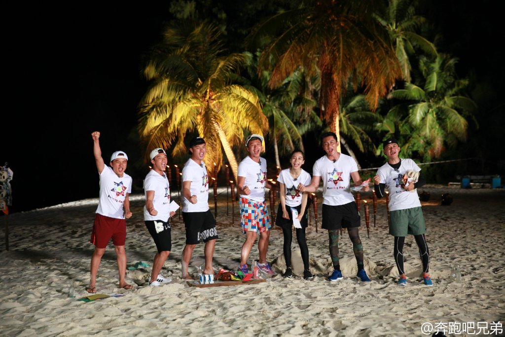 005IMuZvgw1etpkeileyxj31kw11xwrt