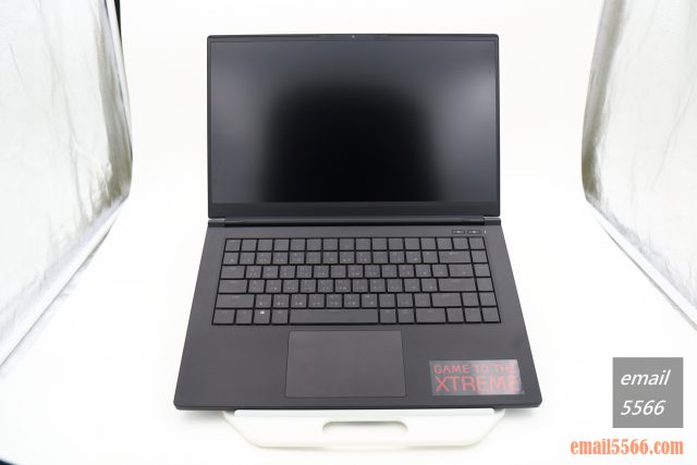 XPG XENIA女武神薩尼亞 電競筆電 1660Ti 開箱-筆電展開 XPG XENIA女武神薩尼亞 電競筆電 1660Ti 開箱-筆電展開