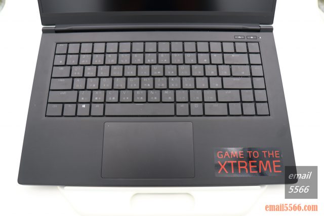 XPG XENIA女武神薩尼亞 電競筆電 1660Ti 開箱-鍵盤