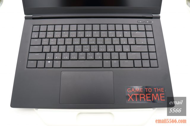 XPG XENIA女武神薩尼亞 電競筆電 1660Ti 開箱-鍵盤 XPG XENIA女武神薩尼亞 電競筆電 1660Ti 開箱-鍵盤