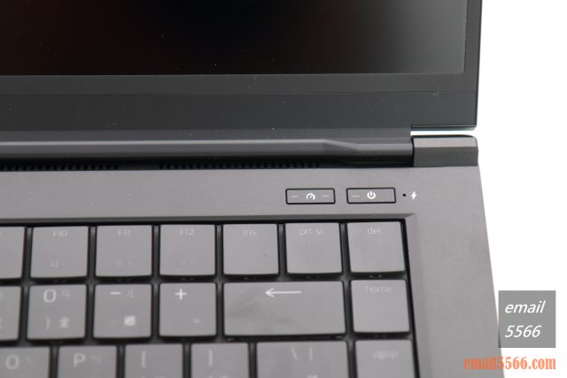 XPG XENIA女武神薩尼亞 電競筆電 1660Ti 開箱-開機按鈕&充電指示燈 XPG XENIA女武神薩尼亞 電競筆電 1660Ti 開箱-開機按鈕&充電指示燈