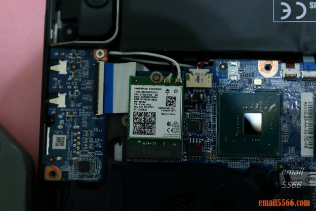 XPG XENIA女武神薩尼亞 電競筆電 1660Ti 開箱-通訊裝置內建 Intel 晶片Wi-Fi 6 AX200