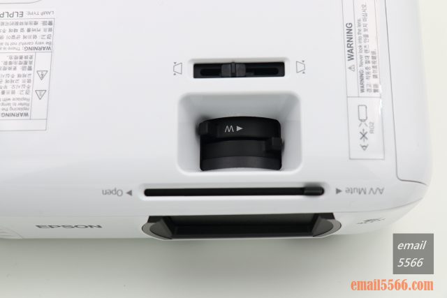 Epson EH-TW750 住商兩用投影機-配備縮放變焦鏡頭與水平/垂直梯形調整功能