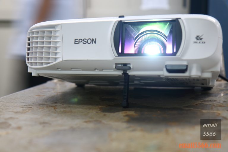 Epson EH-TW750 住商兩用投影機-微短焦鏡頭