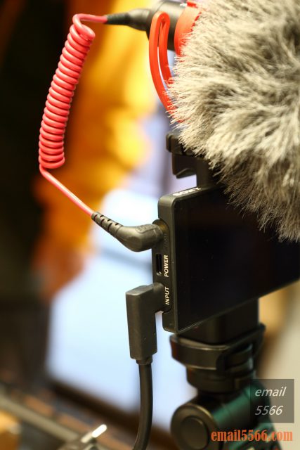 Sony Xperia PRO-I 真．相機 體驗會-為部落客而生-Vlog監視器有熱靴插槽，支援3.5mm接口，可以實現無線麥克風收音