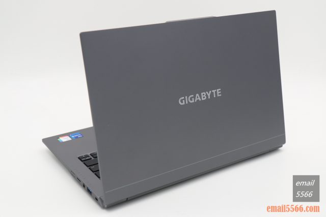 GIGABYTE U4 Ultrabook-輕薄筆記型電腦 掌握財富密碼 隨時交易-筆電上蓋 GIGABYTE Logo