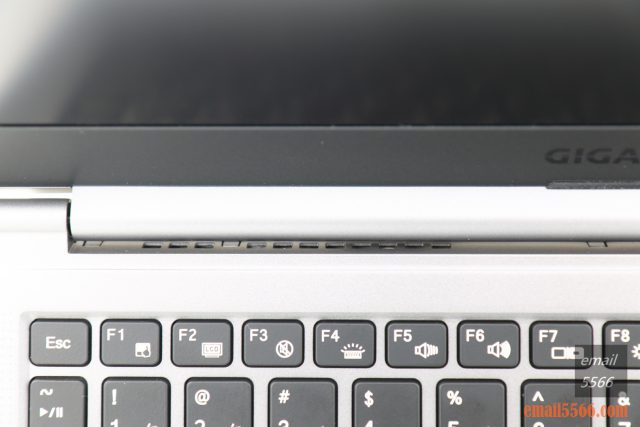 GIGABYTE U4 Ultrabook-輕薄筆記型電腦 掌握財富密碼 隨時交易-鍵盤部散熱風口