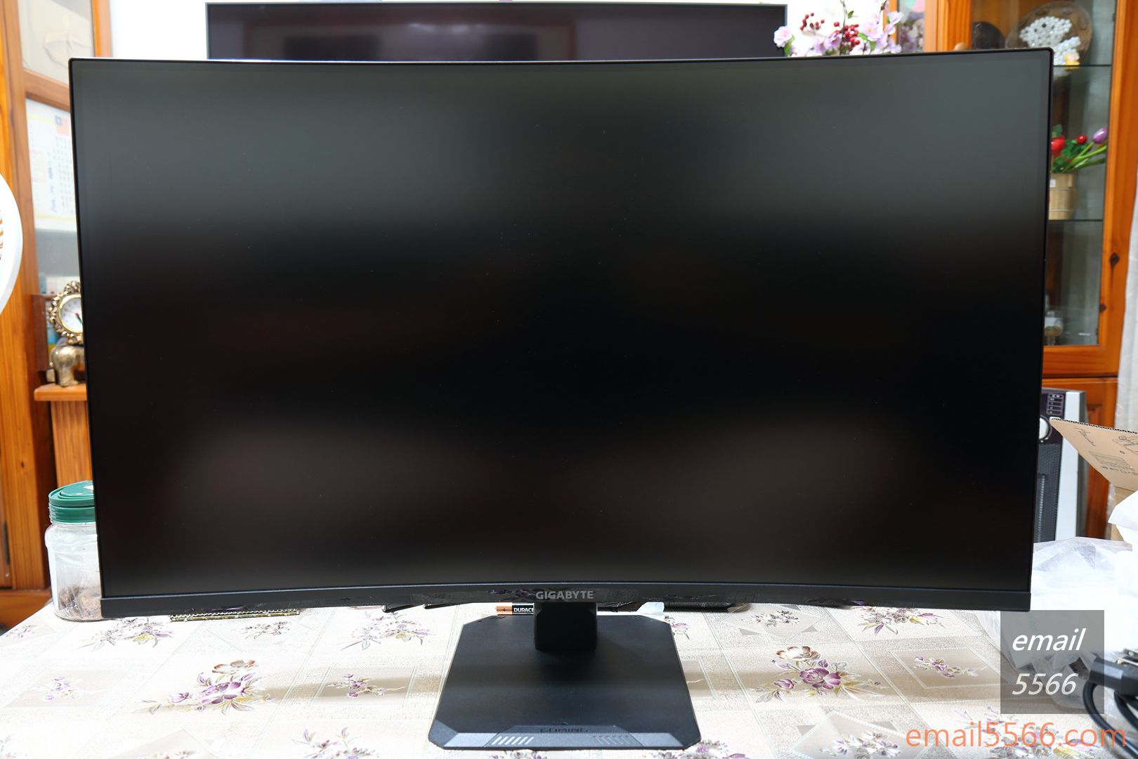 技嘉 Gigabyte GS32QC電競螢幕-32吋、曲面1500R、2kQHD、165Hz、遊戲輔助-正面